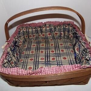 WICKER SEWING MISC BASKET APPLES DESIGN W/RUFFLES RIBBONS CROCHET SIDES BLUE